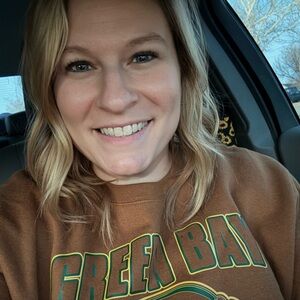 Meet your Posher, Shelby